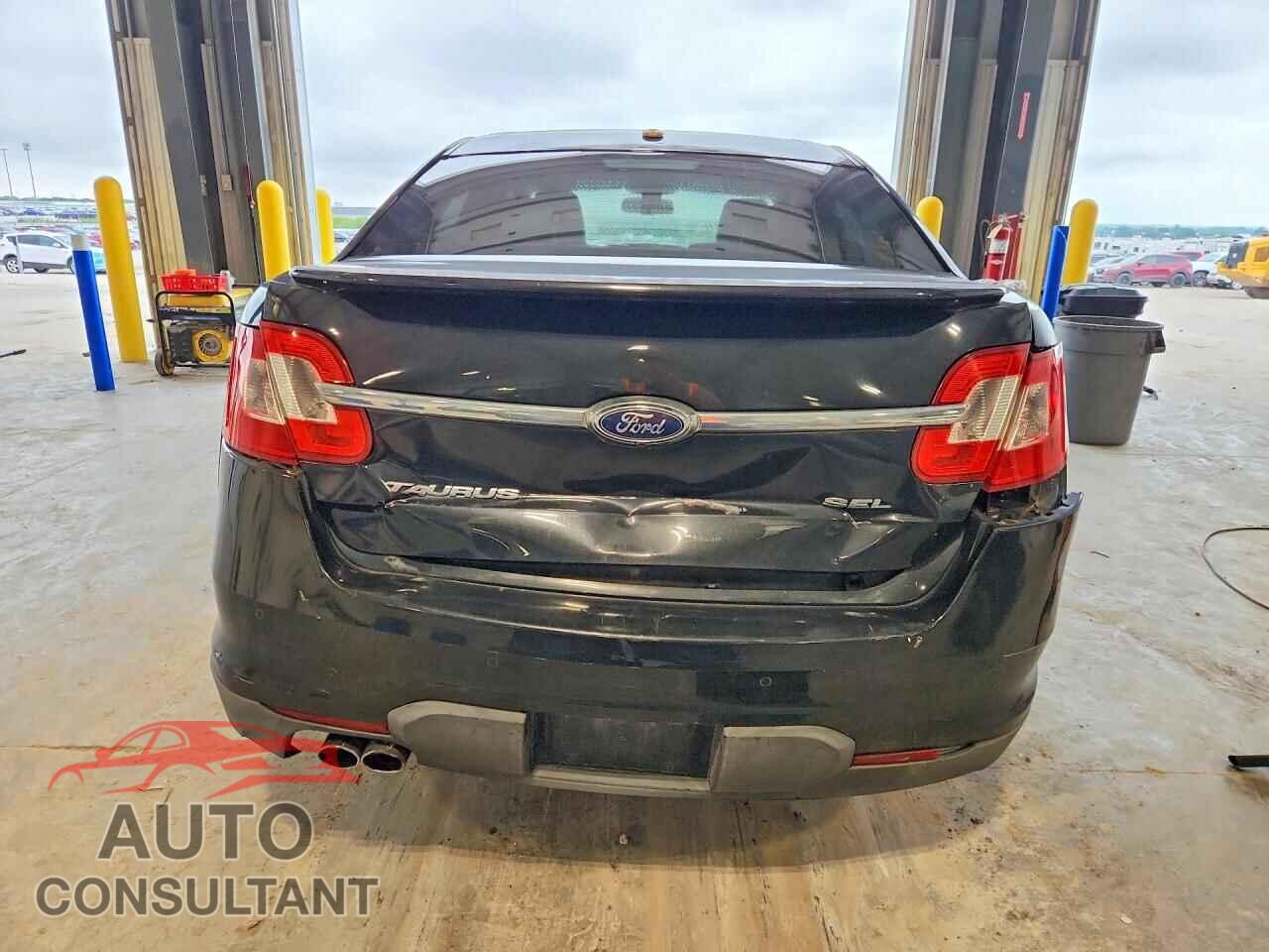 FORD TAURUS 2011 - 1FAHP2EW9BG120077