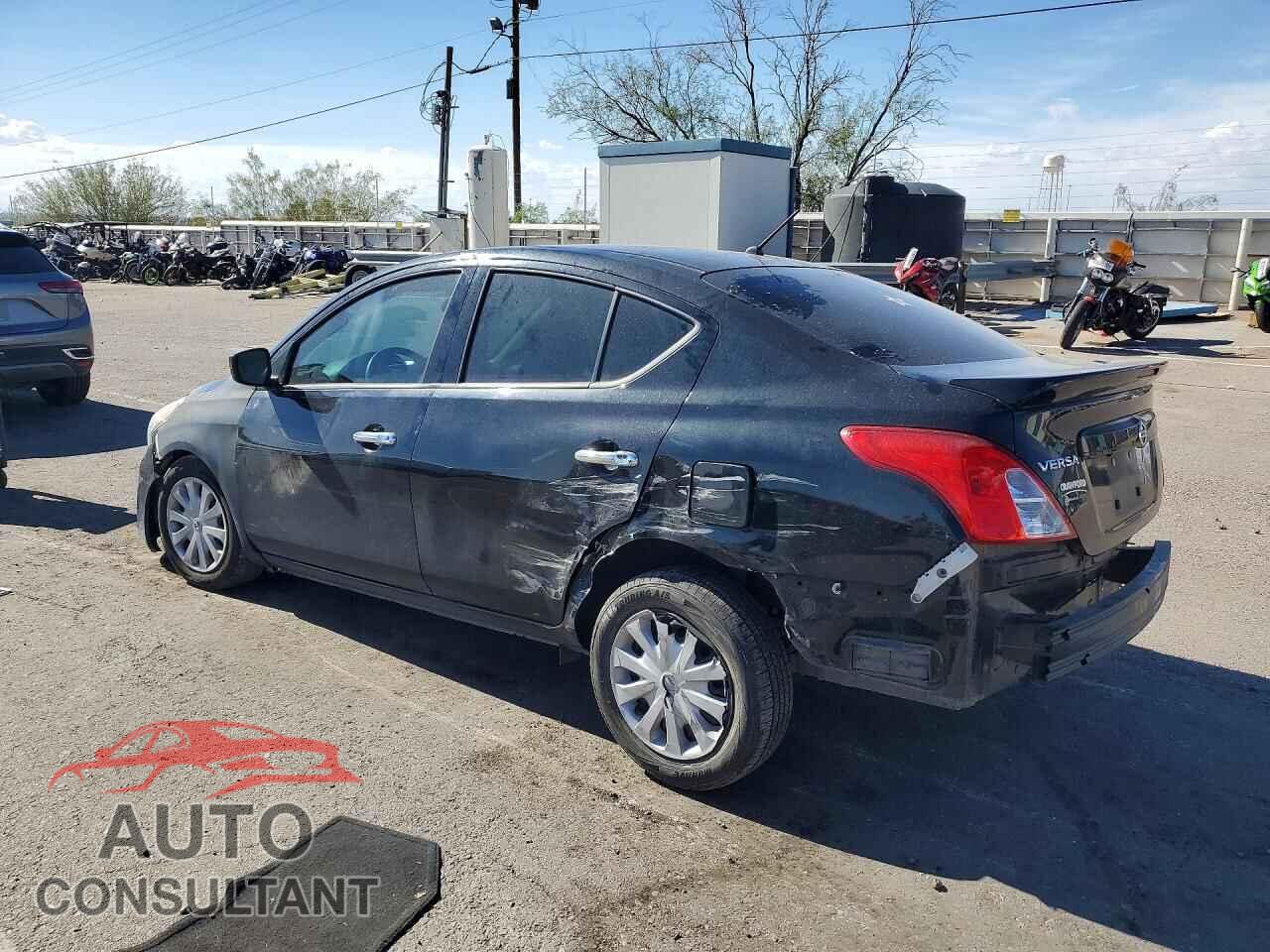 NISSAN VERSA SV 2019 - 3N1CN7AP3KL802165