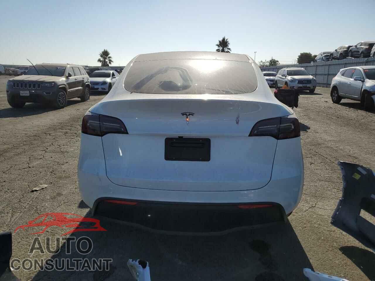 TESLA MODEL Y 2024 - 7SAYGDEDXRF072598