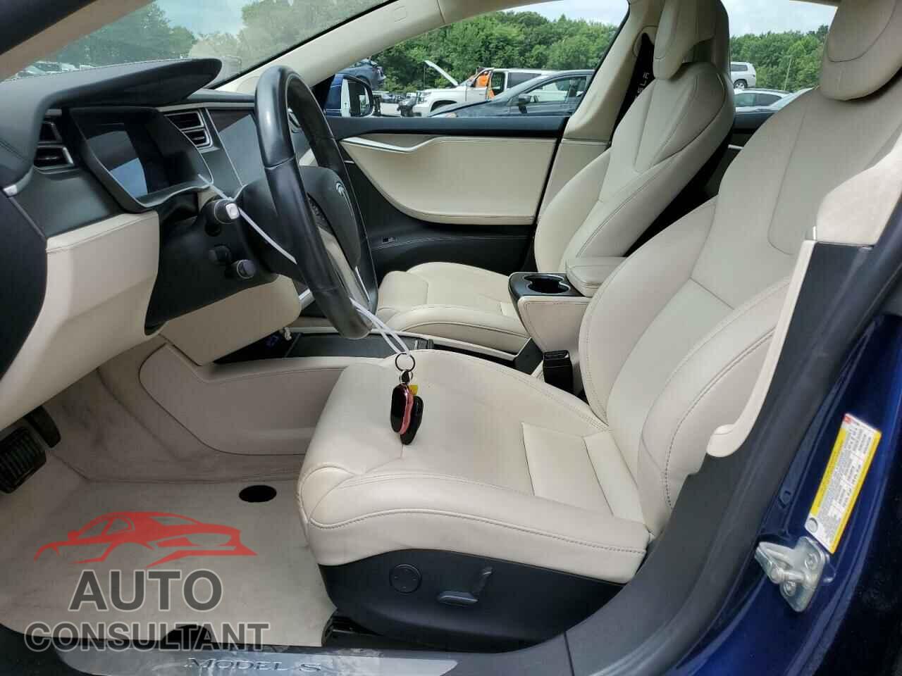 TESLA MODEL S 2017 - 5YJSA1E23HF215780