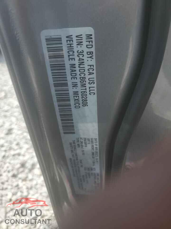 JEEP COMPASS 2021 - 3C4NJDCB6MT602806