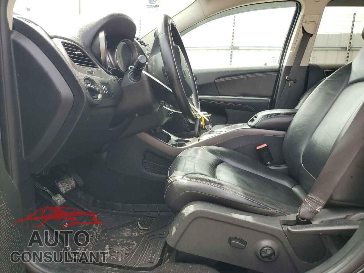 DODGE JOURNEY 2017 - 3C4PDCGG3HT560536