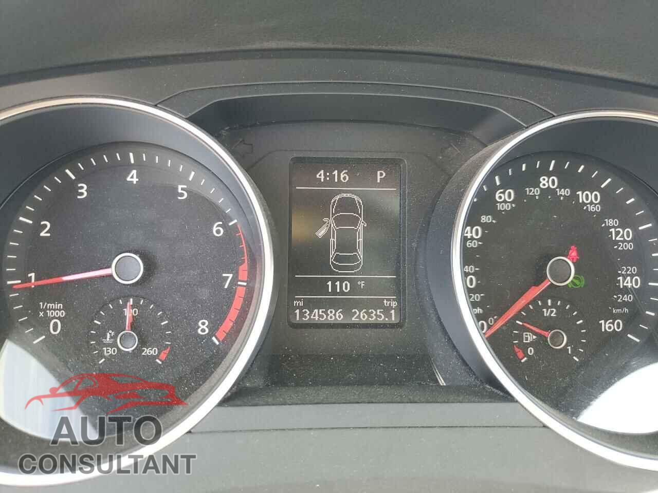 VOLKSWAGEN JETTA 2017 - 3VWDB7AJ7HM390628
