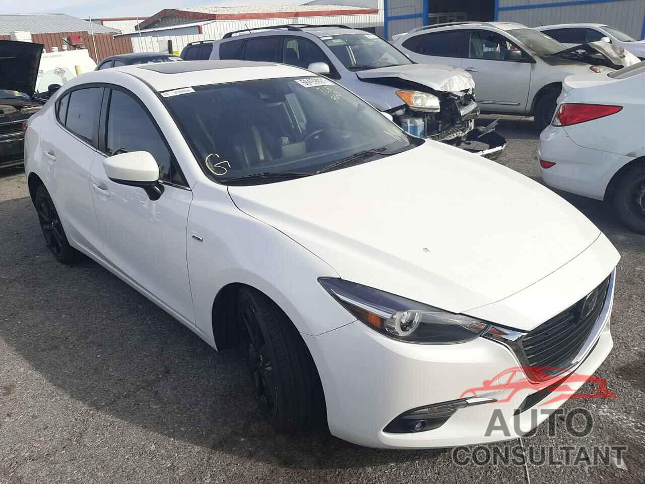 MAZDA 3 2017 - 3MZBN1W37HM138626