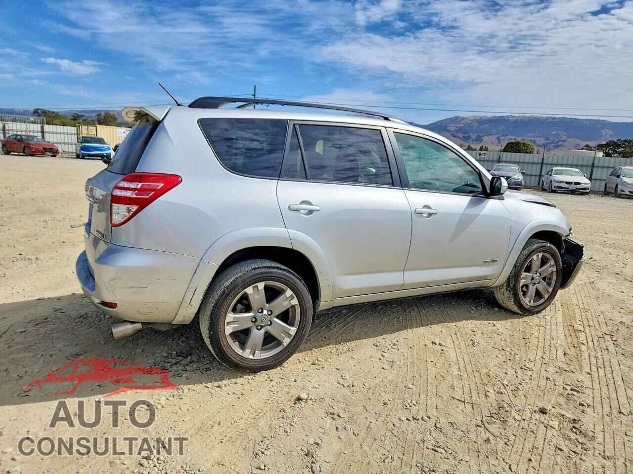 TOYOTA RAV4 2012 - JTMWF4DV7C5043473