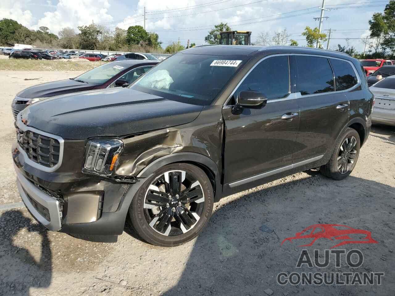 KIA TELLURIDE 2023 - 5XYP5DGC8PG327029