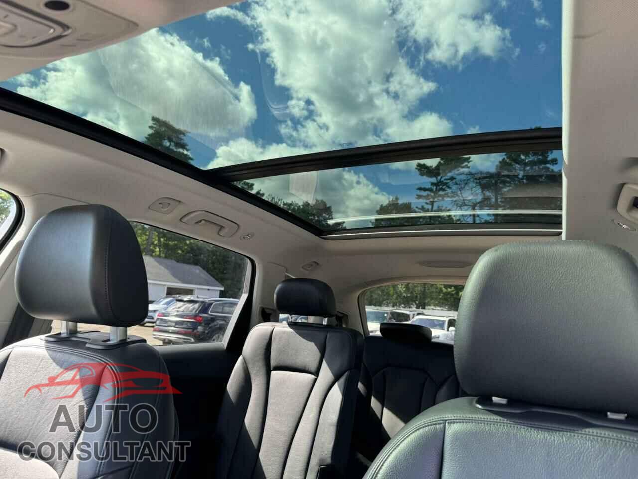 AUDI Q7 2017 - WA1AHAF78HD048321