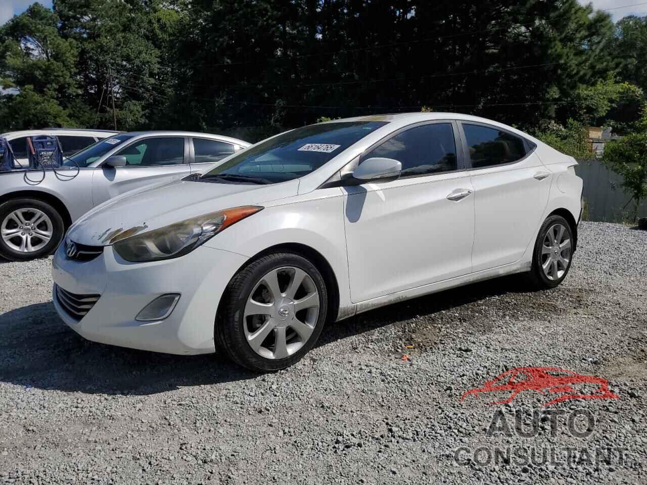 HYUNDAI ELANTRA 2013 - 5NPDH4AE2DH235018
