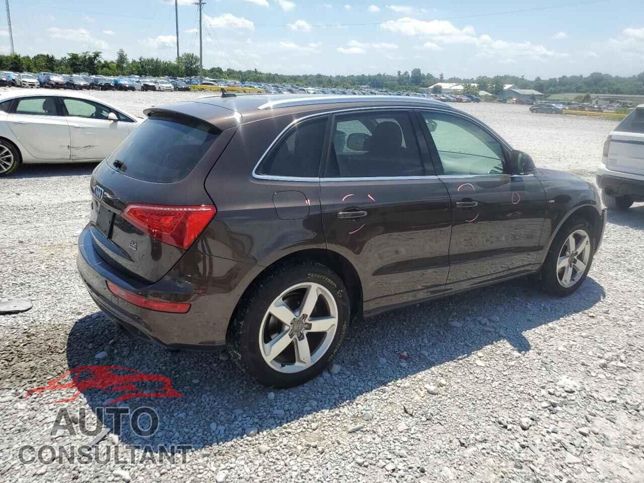 AUDI Q5 2011 - WA1DKAFP5BA045772