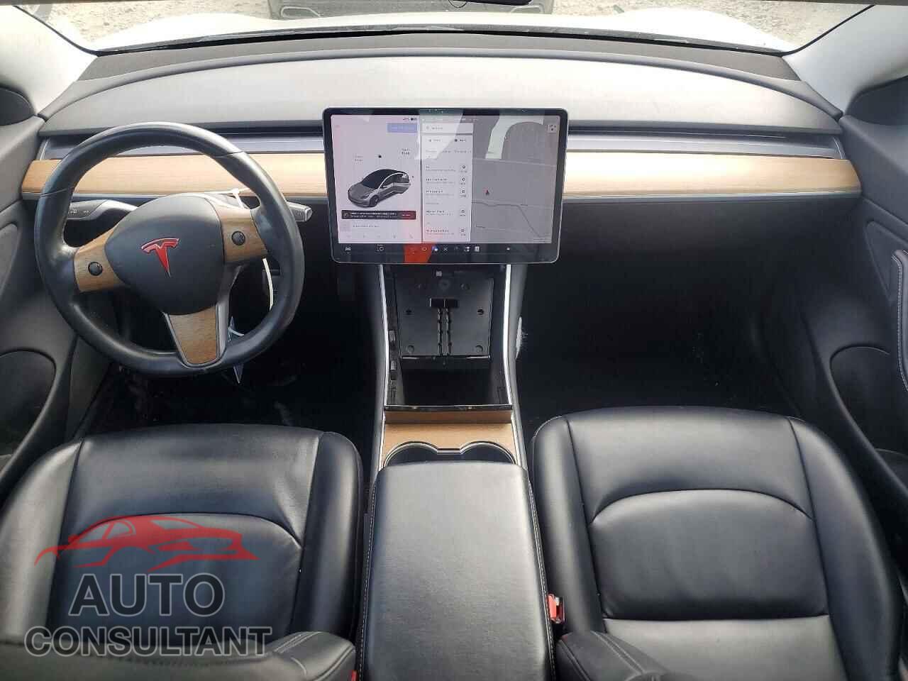 TESLA MODEL 3 2018 - 5YJ3E1EA9JF008784