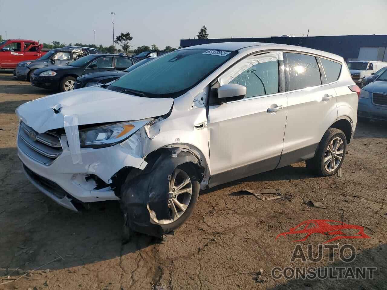 FORD ESCAPE 2019 - 1FMCU0GD6KUA40116