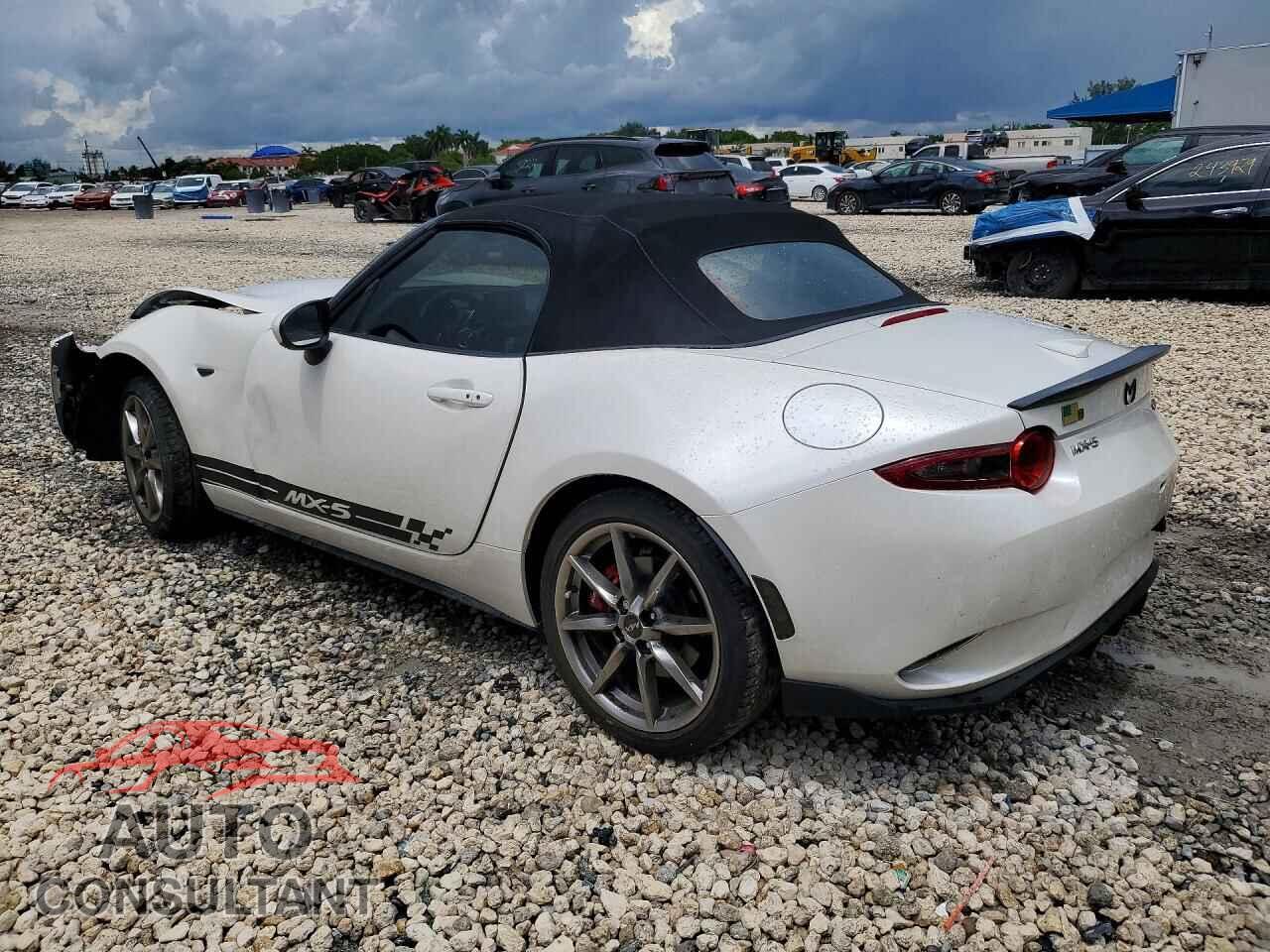 MAZDA MX5 2023 - JM1NDAD70P0554947