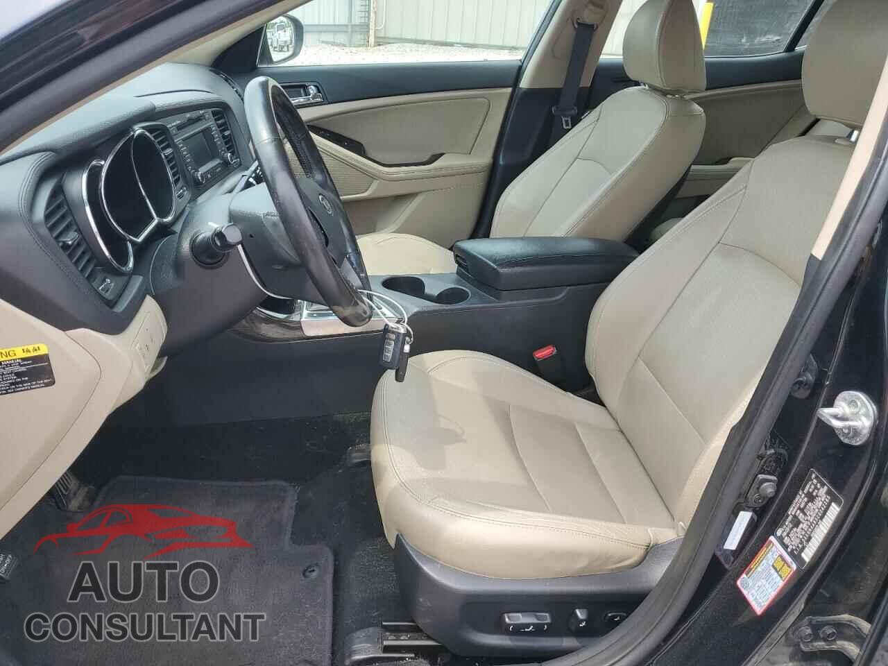 KIA OPTIMA 2012 - 5XXGN4A65CG042385