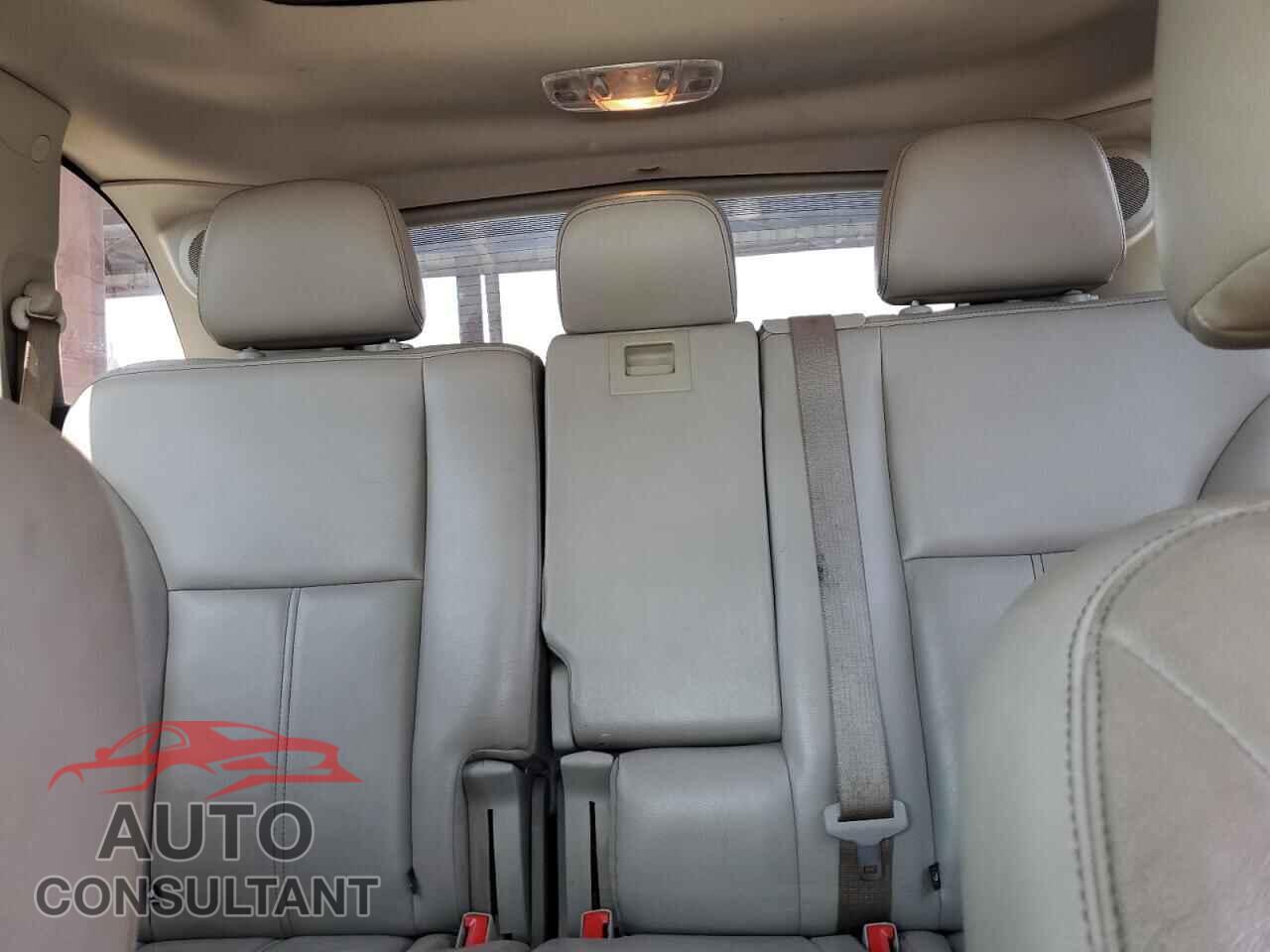 FORD EDGE 2011 - 2FMDK3KC8BBA25679