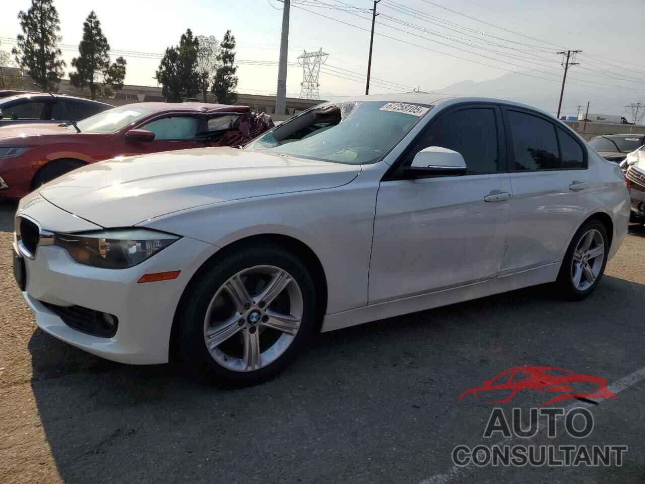 BMW 3 SERIES 2013 - WBA3B1C59DK130225