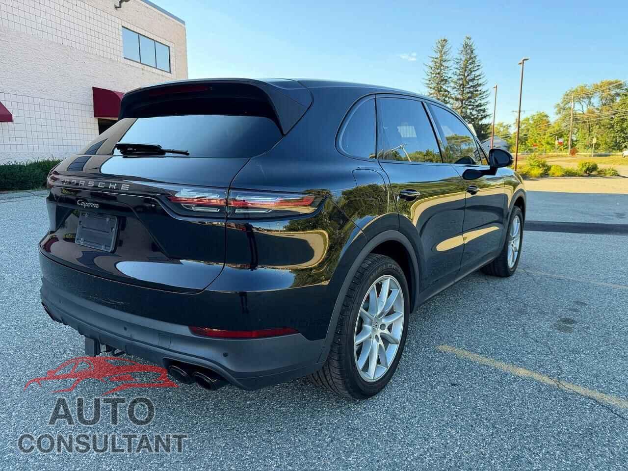PORSCHE CAYENNE 2019 - WP1AA2AY0KDA00897