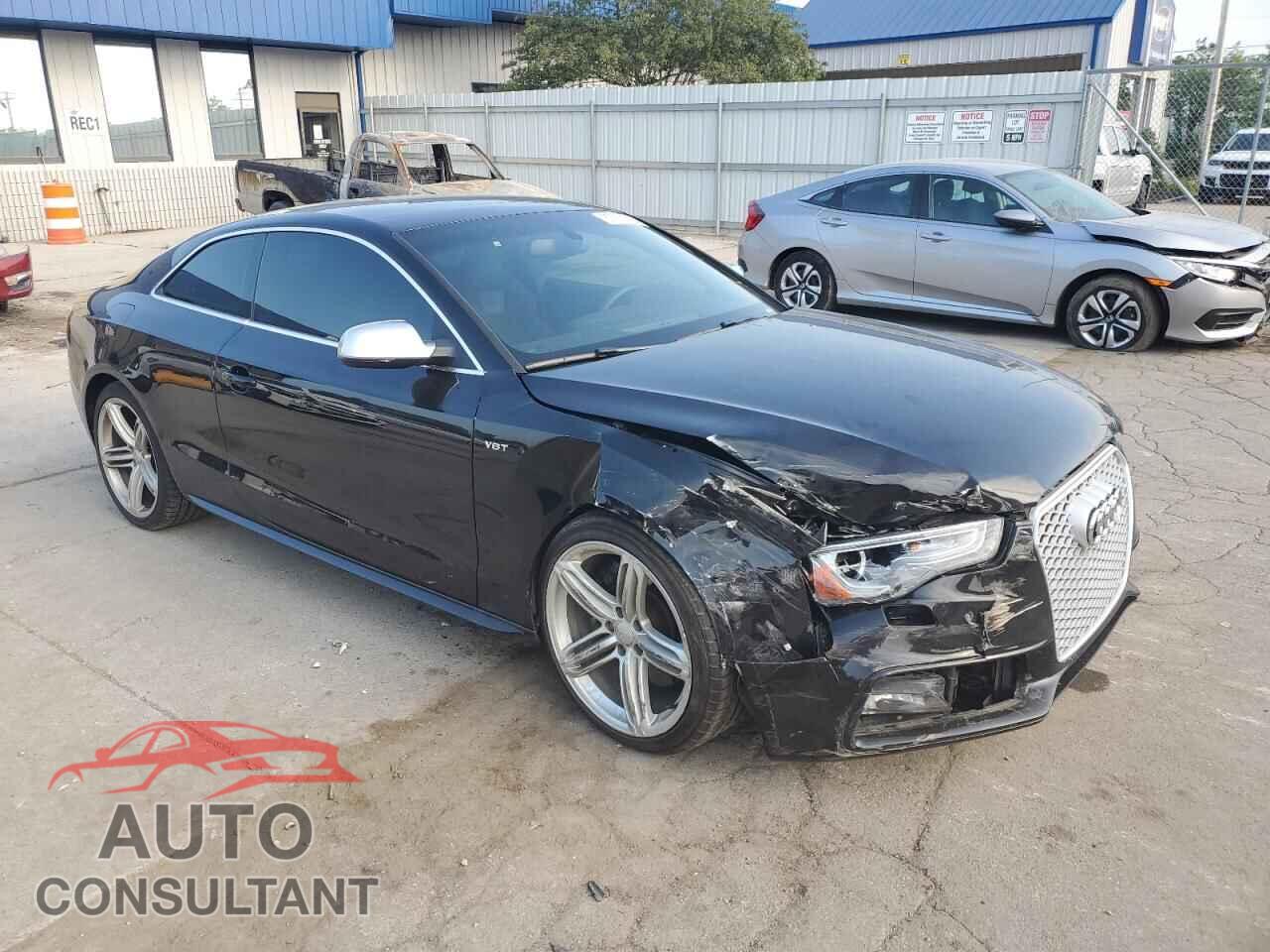 AUDI S5/RS5 2013 - WAUCGAFR6DA031075