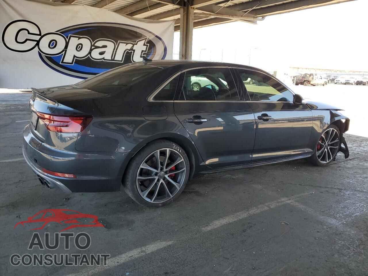 AUDI S4/RS4 2018 - WAUC4AF4XJA012408