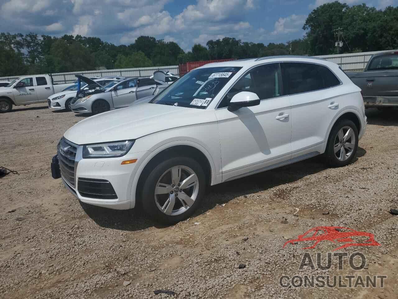 AUDI Q5 2018 - WA1BNAFY4J2011886
