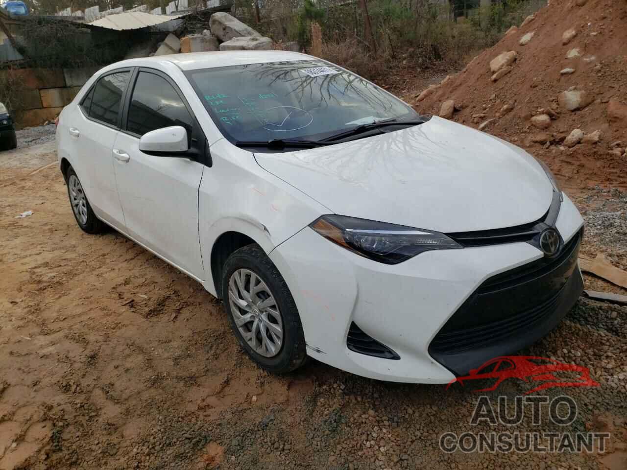 TOYOTA COROLLA 2018 - 5YFBURHE7JP831973