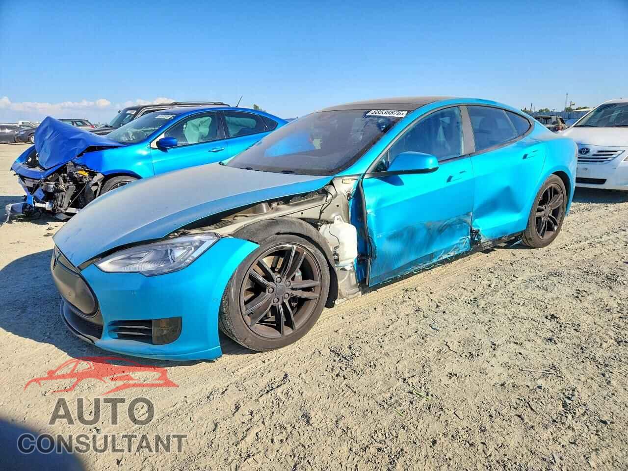 TESLA MODEL S 2015 - 5YJSA1E42FF102093