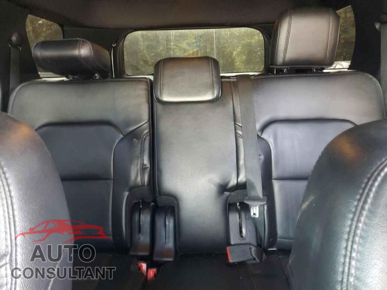 FORD EXPLORER 2017 - 1FM5K8D88HGB25535