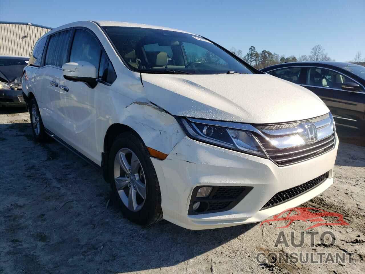 HONDA ODYSSEY 2018 - 5FNRL6H51JB052886