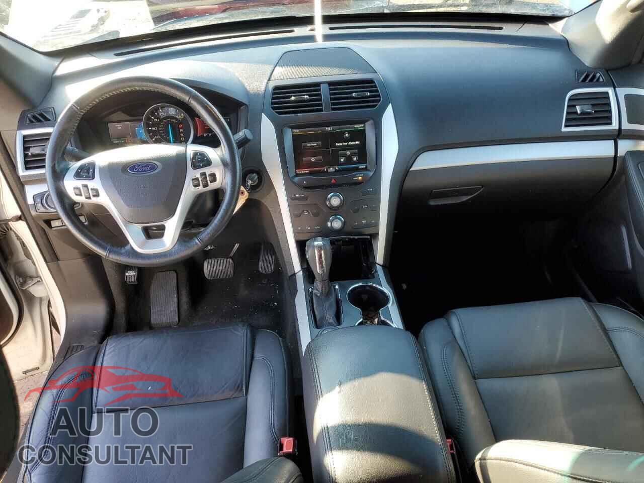 FORD EXPLORER 2014 - 1FM5K8D8XEGC46577