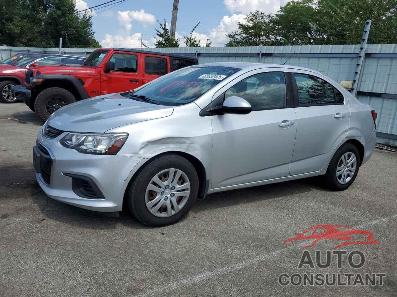 CHEVROLET SONIC 2017 - 1G1JB5SH3H4150079
