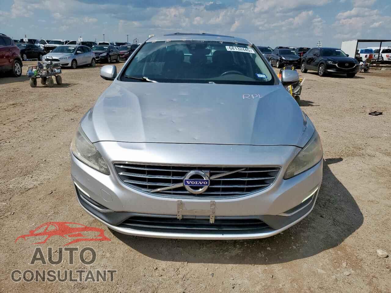 VOLVO S60 2017 - LYV402TK6HB139834