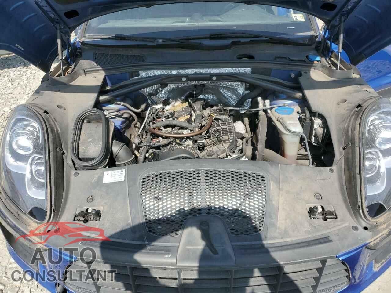 PORSCHE MACAN 2017 - WP1AA2A56HLB01656
