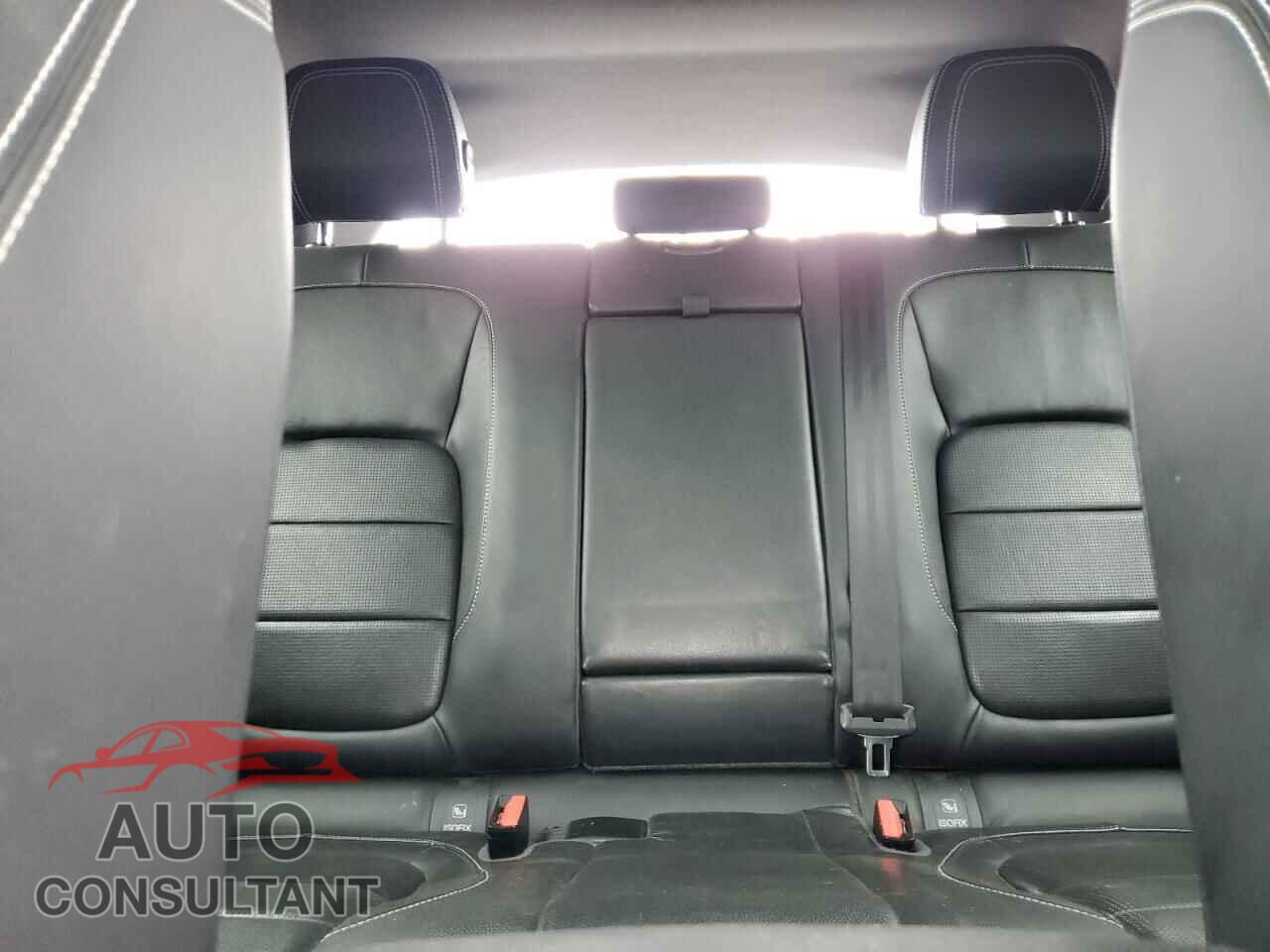 JAGUAR F-PACE 2017 - SADCL2BV1HA491133