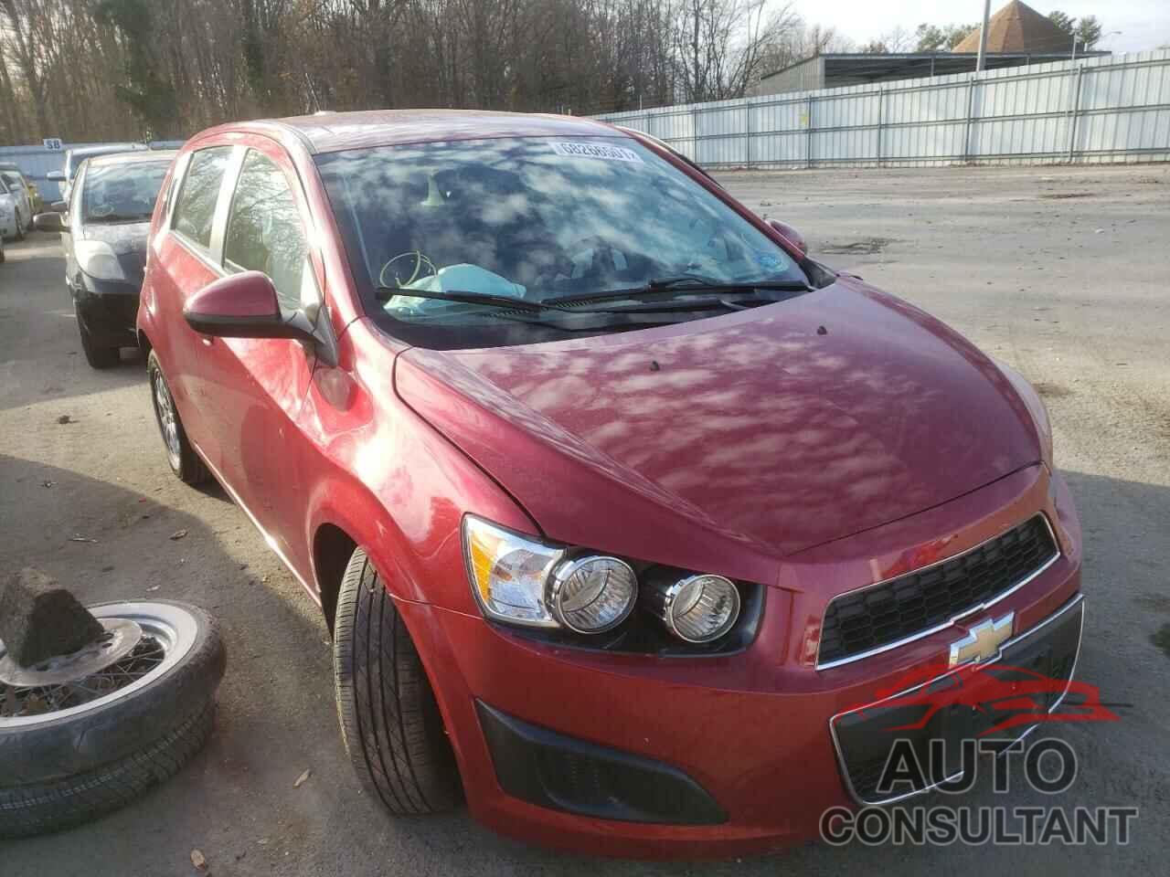 CHEVROLET SONIC 2016 - 1G1JC6SG0G4111068