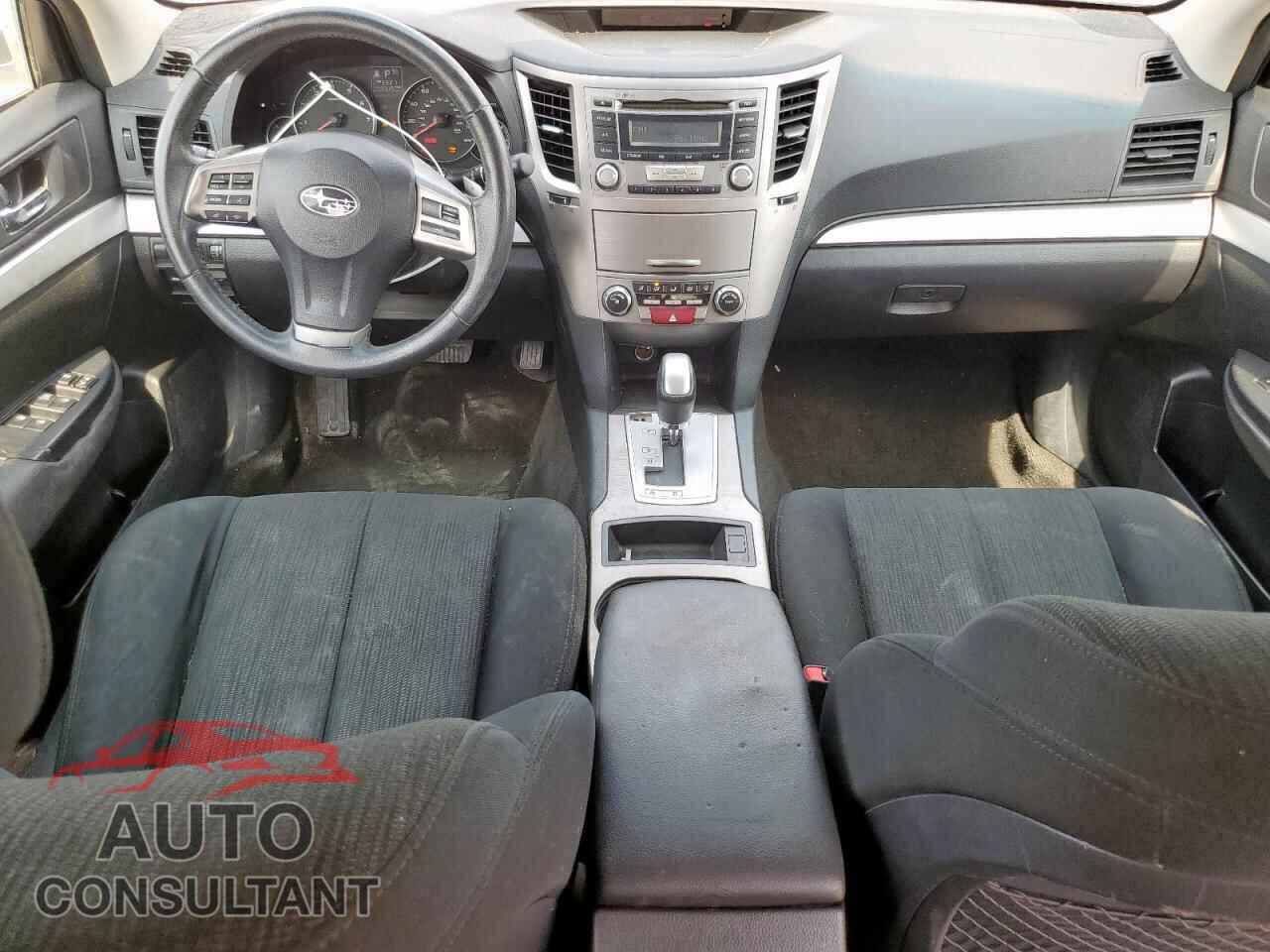 SUBARU OUTBACK 2013 - 4S4BRCBC8D3228187