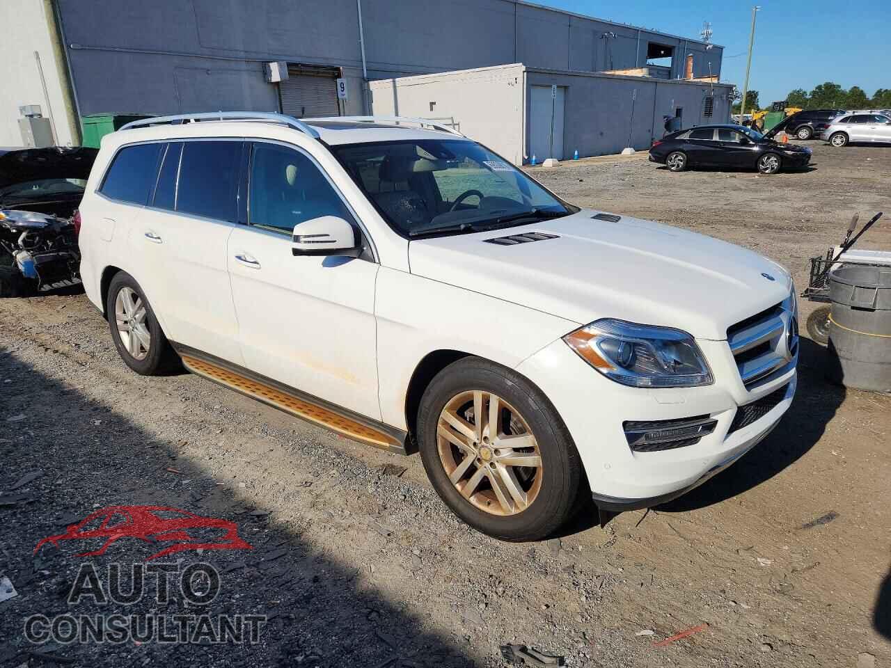 MERCEDES-BENZ GL-CLASS 2015 - 4JGDF6EE9FA480979
