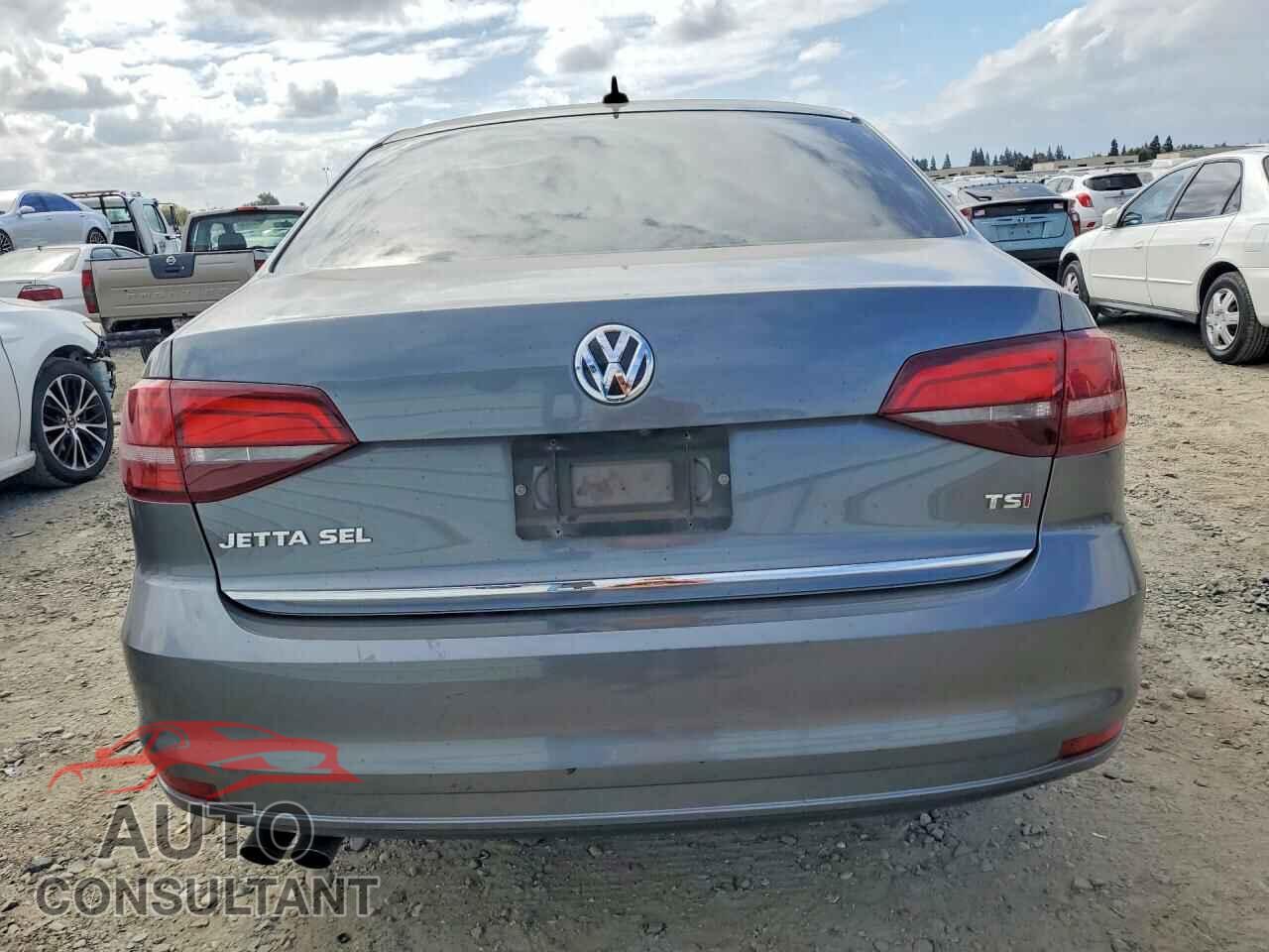 VOLKSWAGEN JETTA 2017 - 3VWL17AJ5HM399312