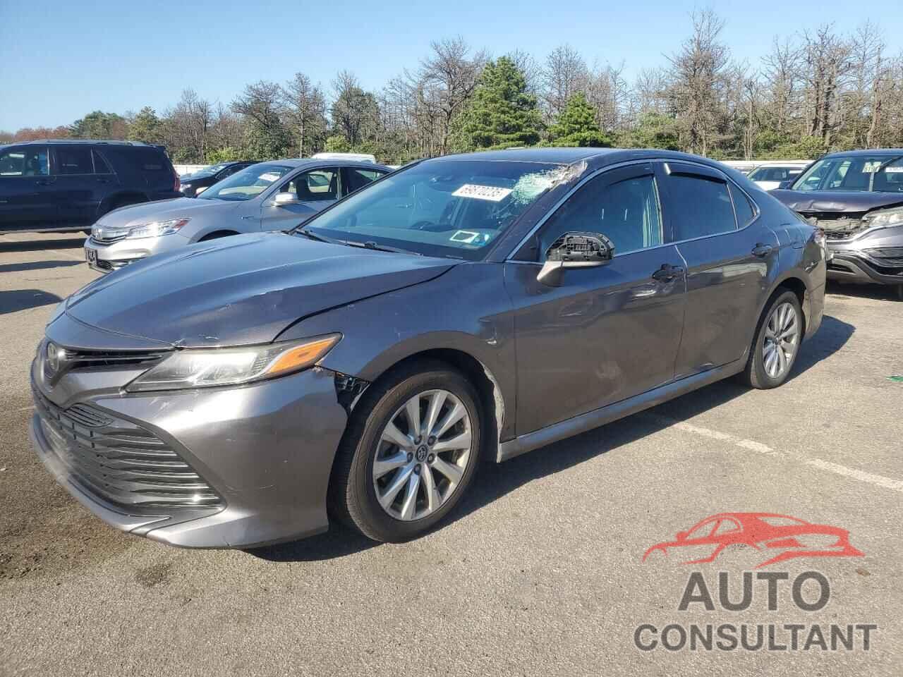 TOYOTA CAMRY 2018 - 4T1B11HKXJU103630