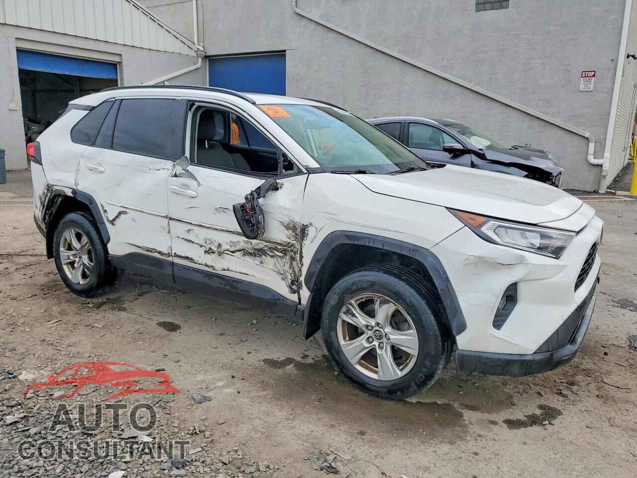 TOYOTA RAV4 2019 - JTMP1RFV5KD038466