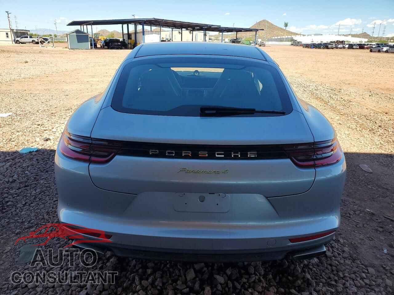 PORSCHE PANAMERA 2018 - WP0AE2A78JL127849