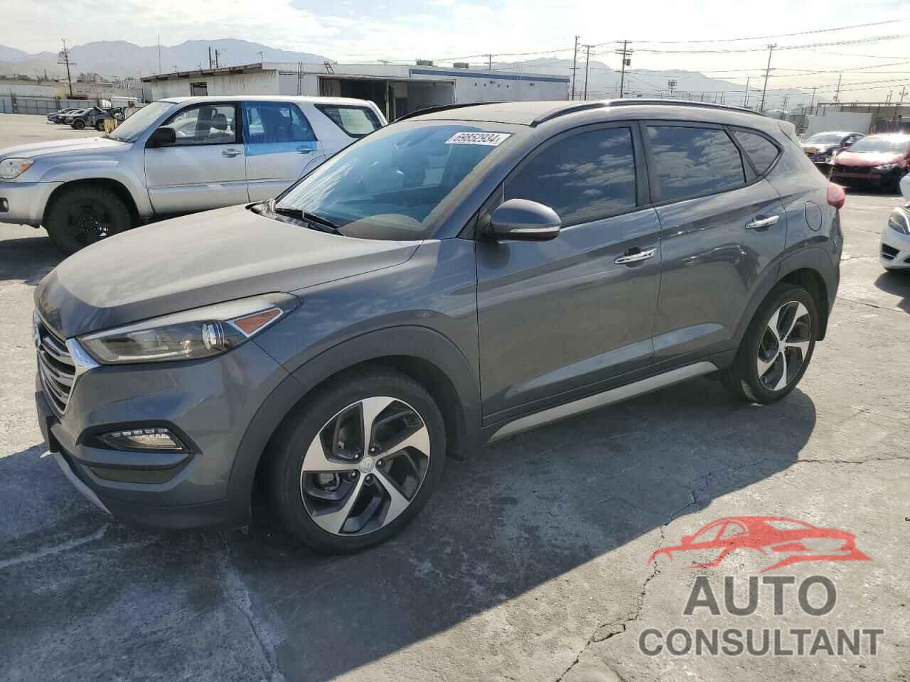 HYUNDAI TUCSON 2017 - KM8J33A21HU340108