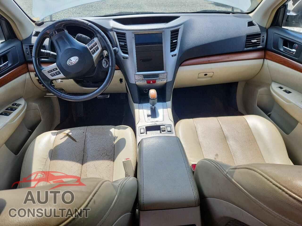 SUBARU OUTBACK 2013 - 4S4BRBPC6D3235688