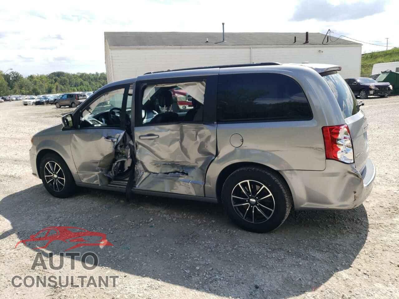 DODGE CARAVAN 2018 - 2C4RDGEG4JR202129