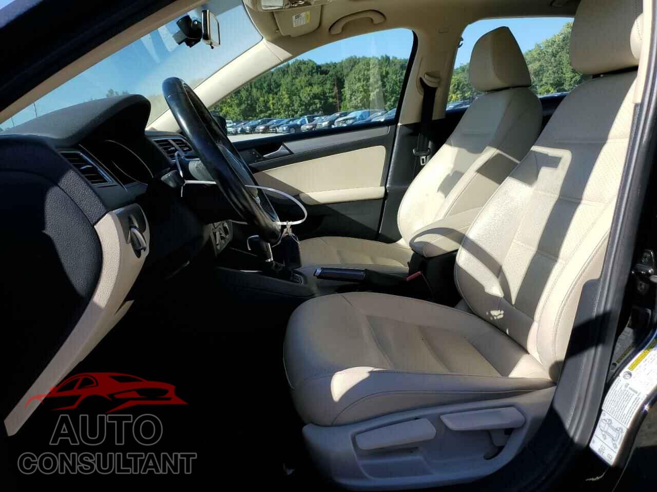 VOLKSWAGEN JETTA 2017 - 3VWDB7AJ9HM401435