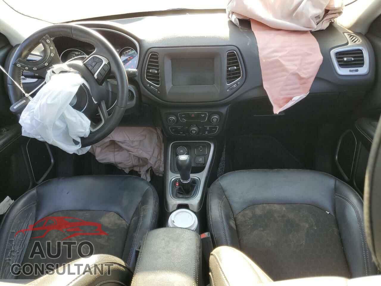 JEEP COMPASS 2017 - 3C4NJDBB9HT652090