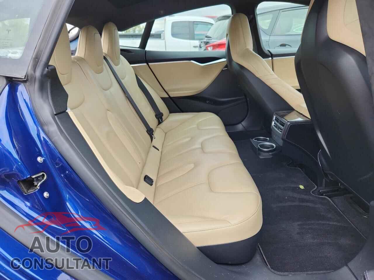 TESLA MODEL S 2016 - 5YJSA1E26GF158019