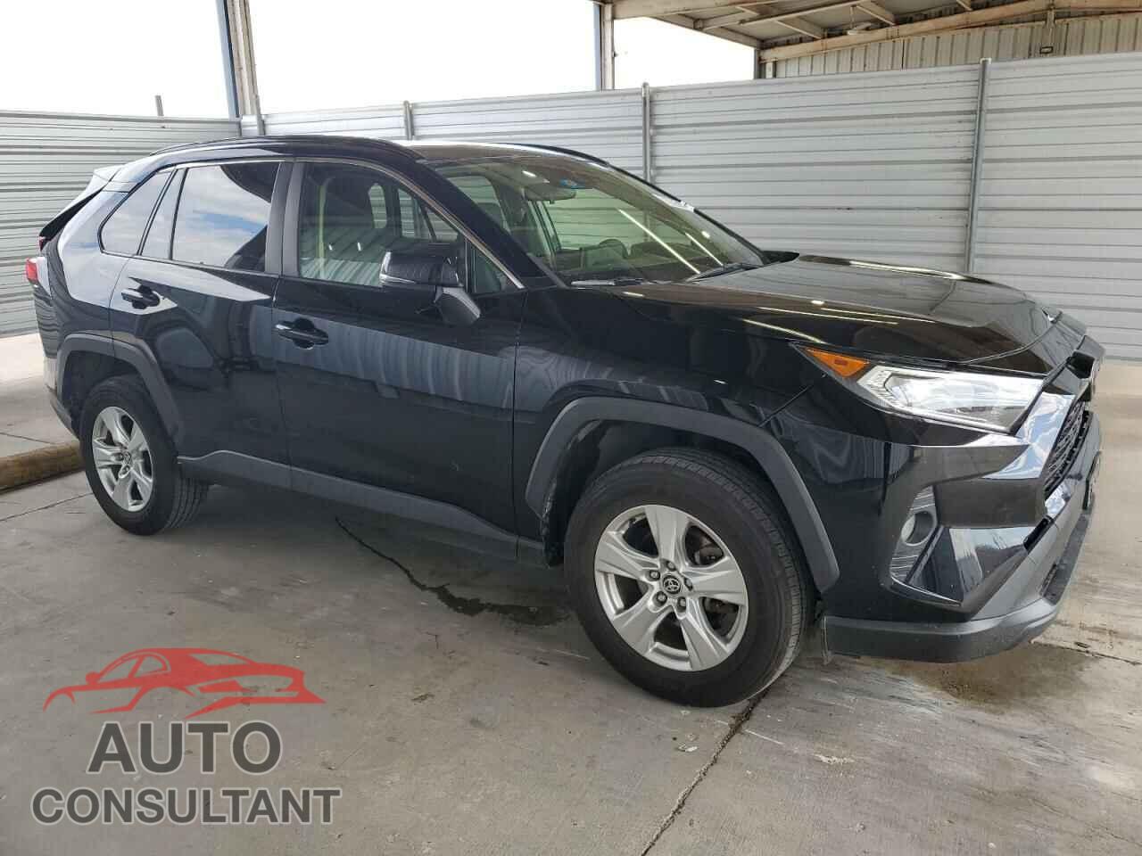 TOYOTA RAV4 2020 - JTMP1RFV8LD057465