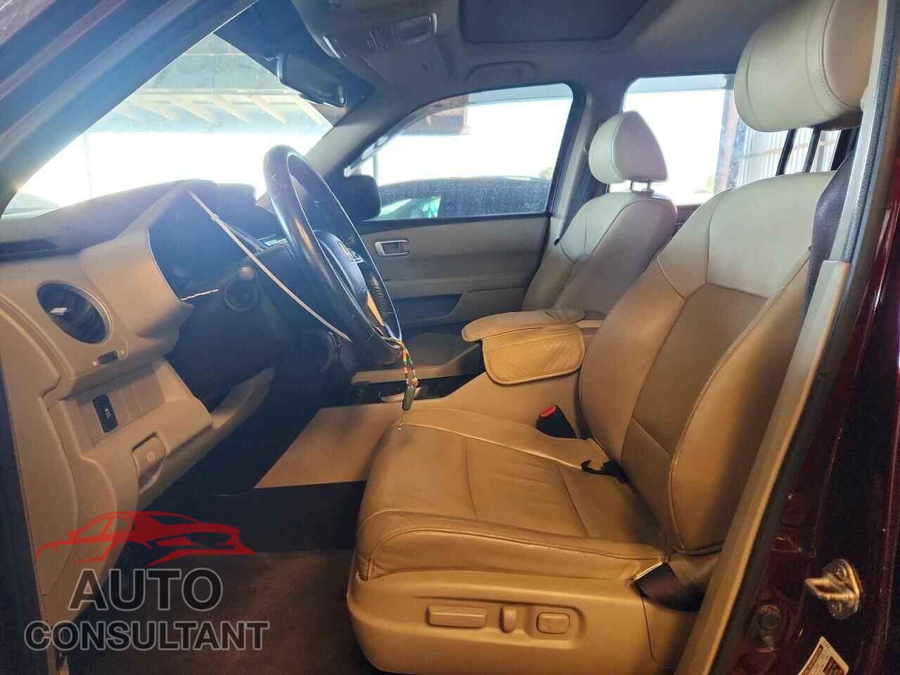 HONDA PILOT 2012 - 5FNYF3H51CB038572