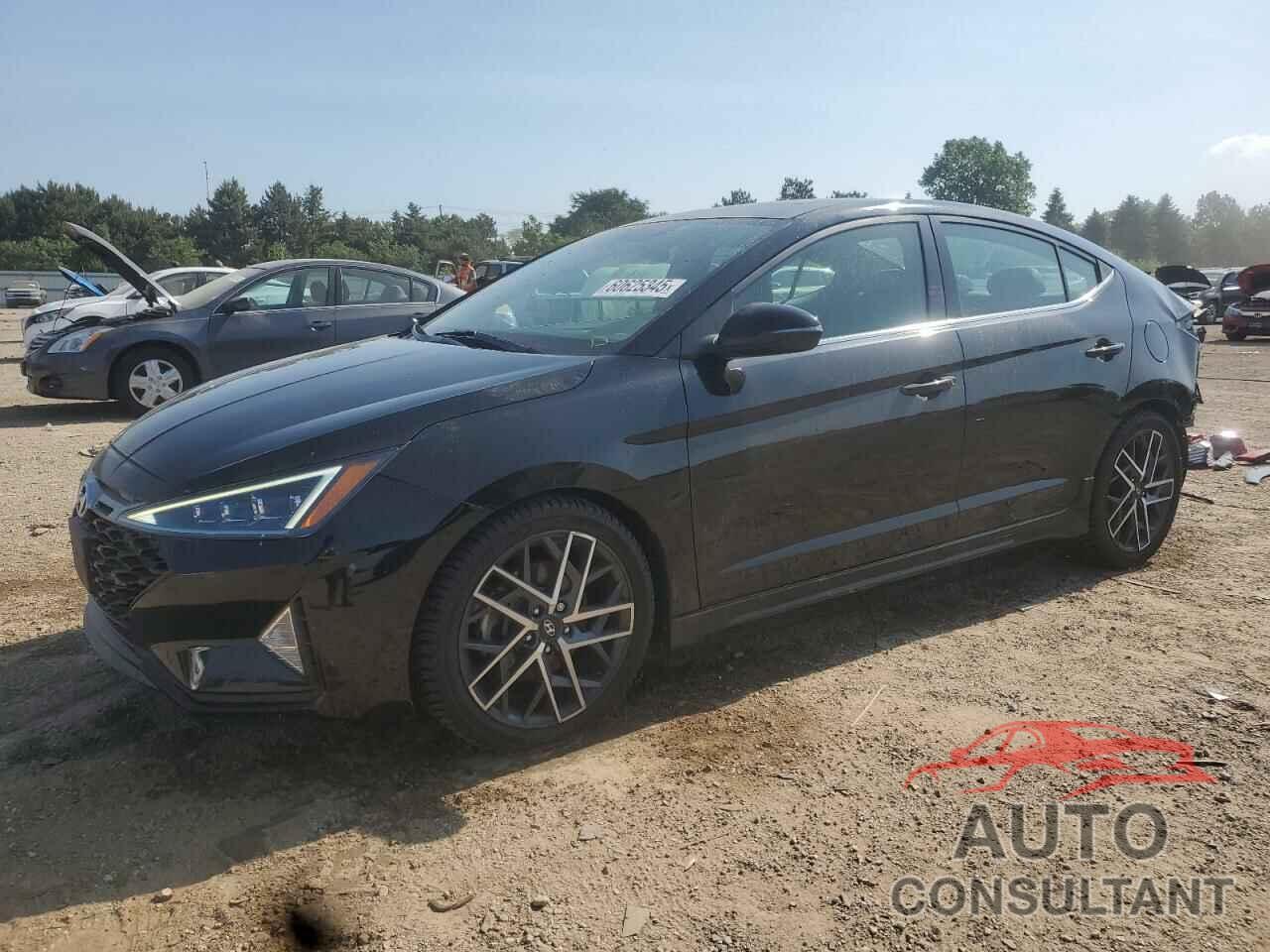 HYUNDAI ELANTRA 2020 - KMHD04LB4LU069174