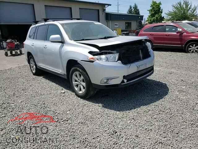 TOYOTA HIGHLANDER 2013 - 5TDBK3EH8DS217740