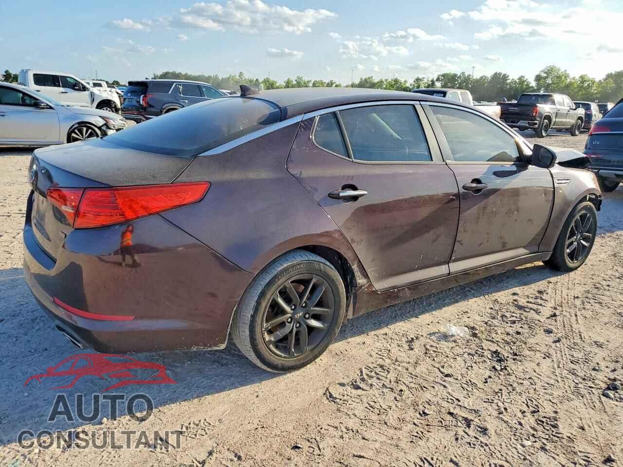 KIA OPTIMA 2011 - KNAGM4A70B5122401
